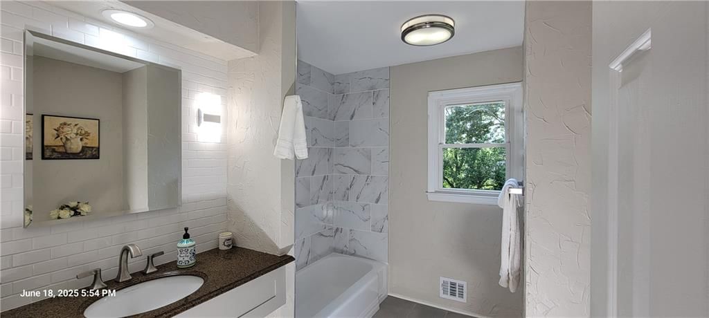 8738 Horton Street — photo 26