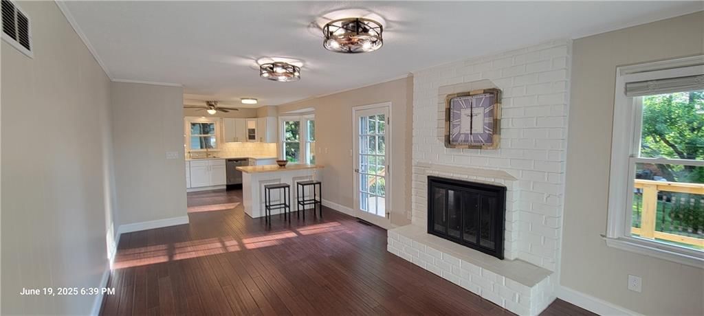 8738 Horton Street — photo 8
