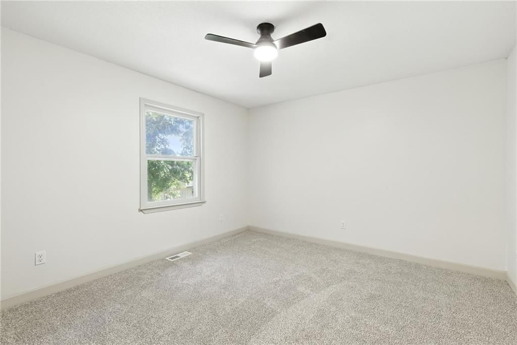5207 Countryside Lane — photo 19