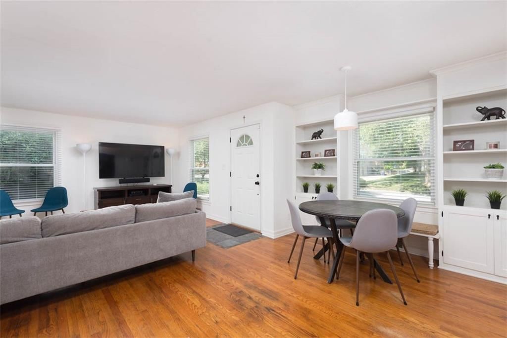 5915 Fontana Street — photo 3