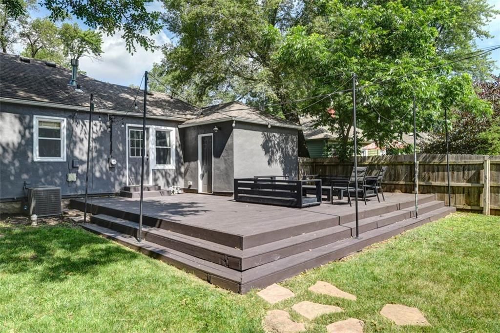 5915 Fontana Street — photo 33
