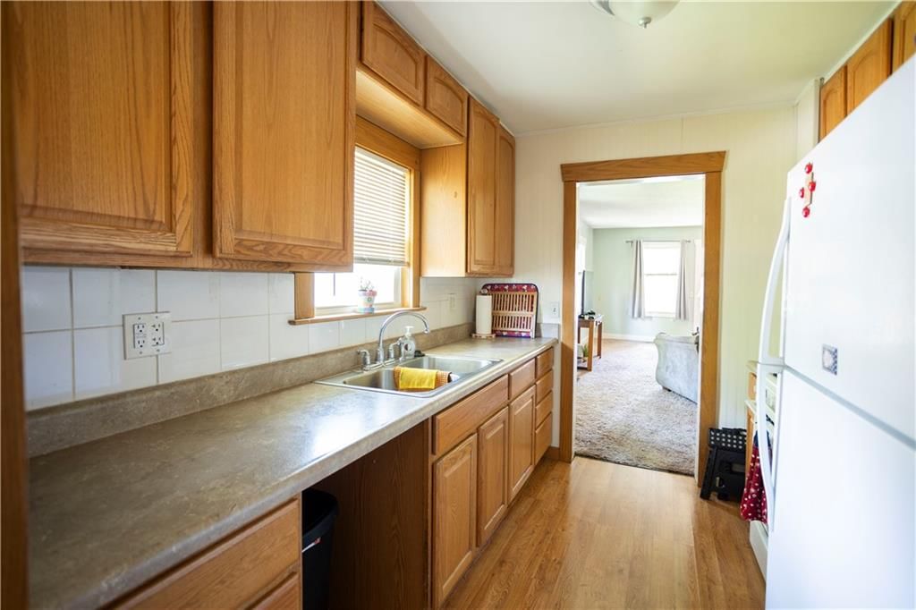 1619 W College Street — photo 15