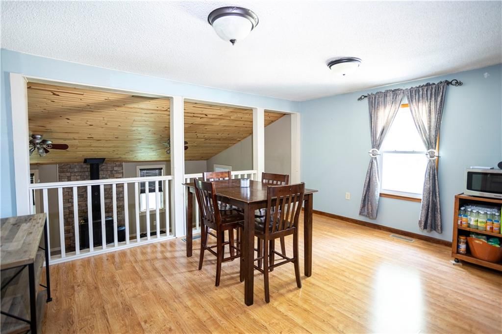 1619 W College Street — photo 18