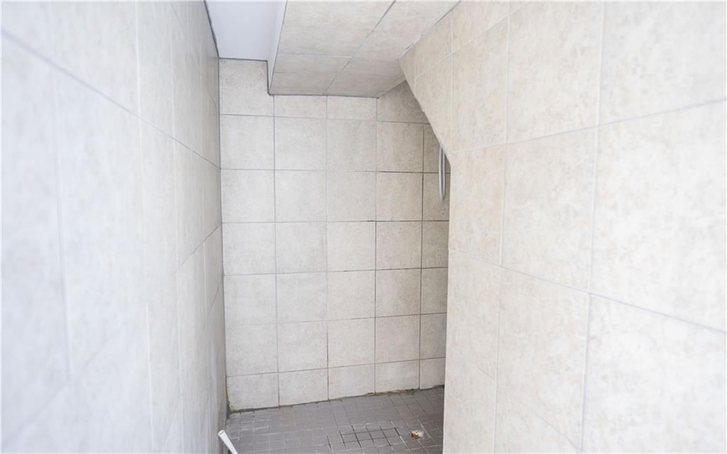 1619 W College Street — photo 25