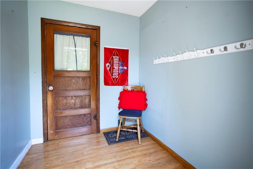 1619 W College Street — photo 28