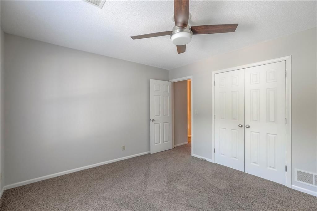 5509 Sleepy Hollow Road — photo 35