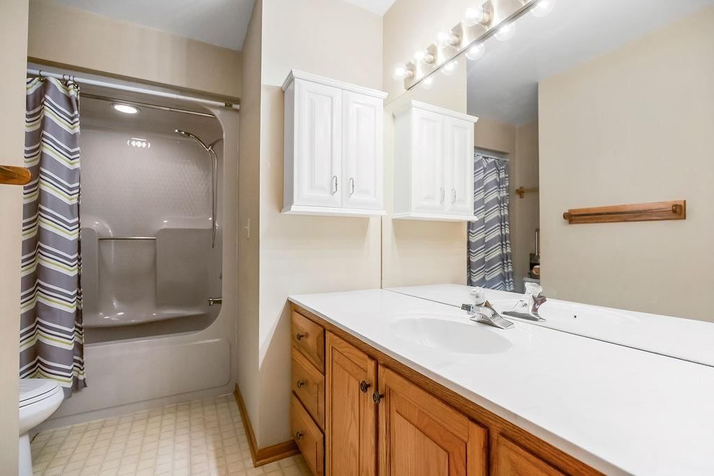 18209 E Moorland Street — photo 31