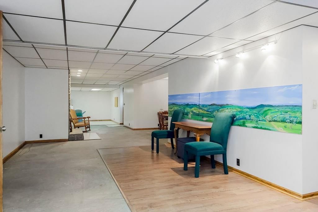 18209 E Moorland Street — photo 38
