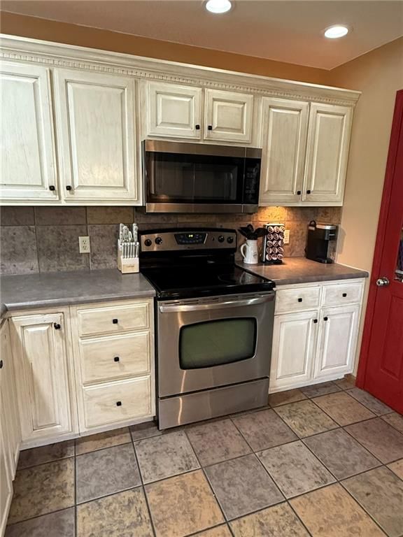 1521 Merrimac Street — photo 15