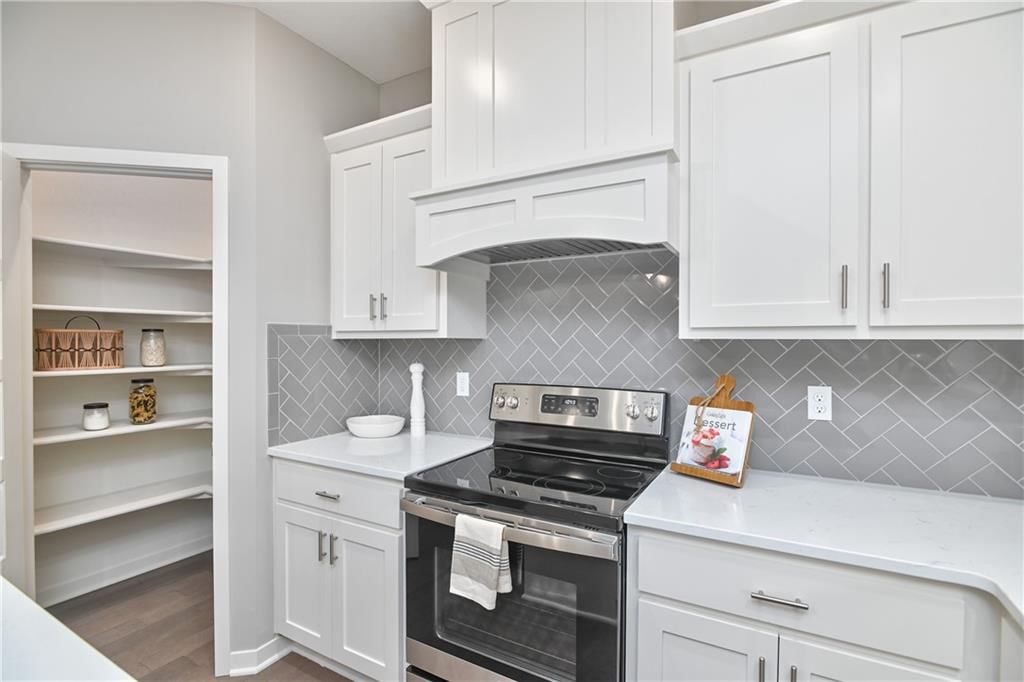 6102 Lewis Drive — photo 15