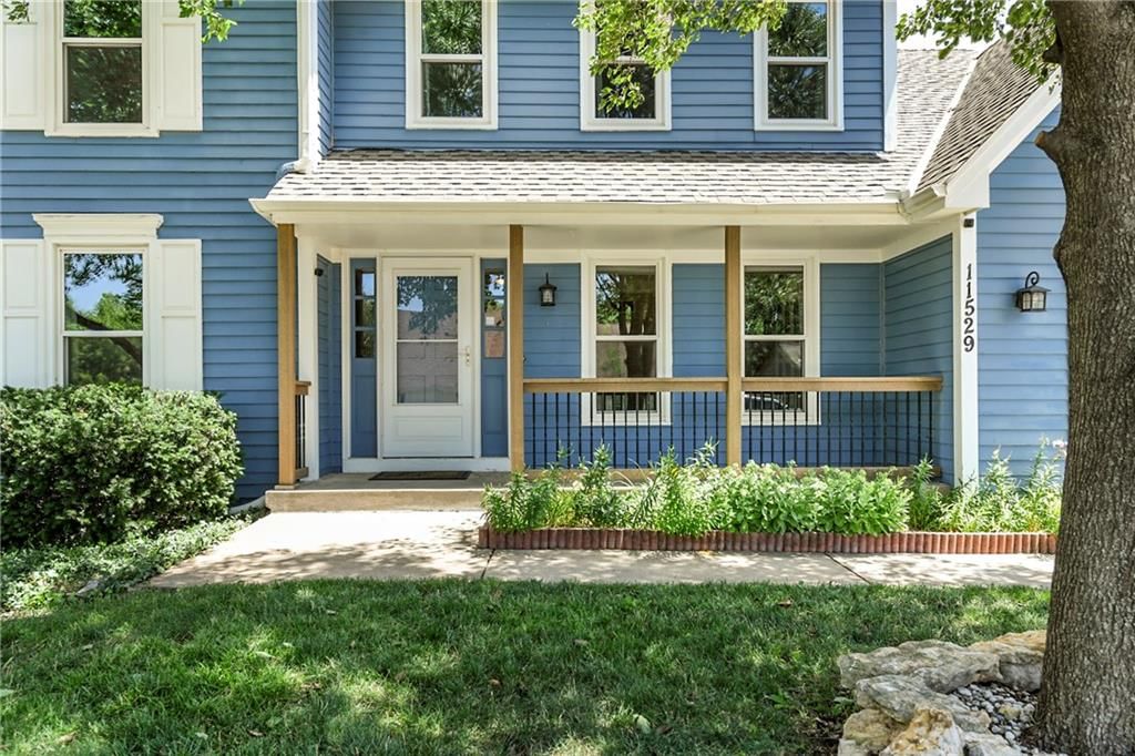 11529 Riley Street, Overland Park, KS