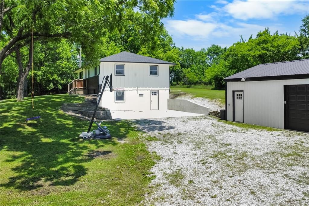 39103 New Lancaster Road — photo 17