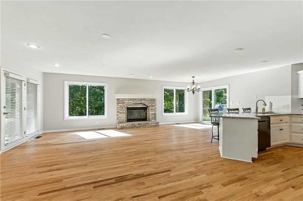 503 Amesbury Drive — photo 8