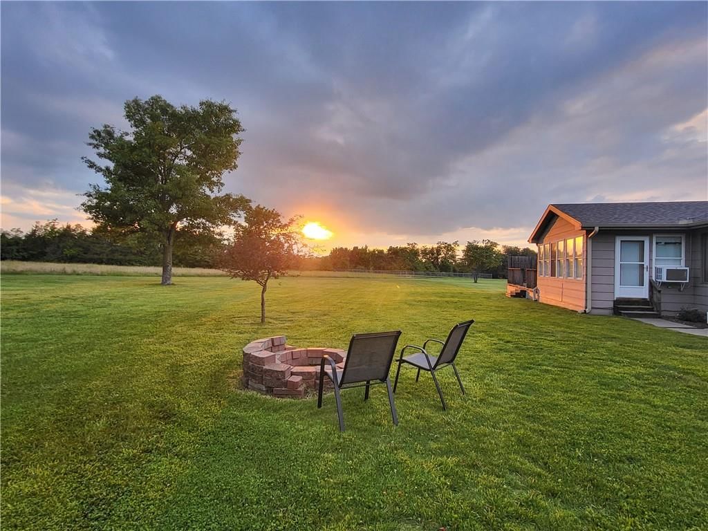 2450 Labette Road — photo 31