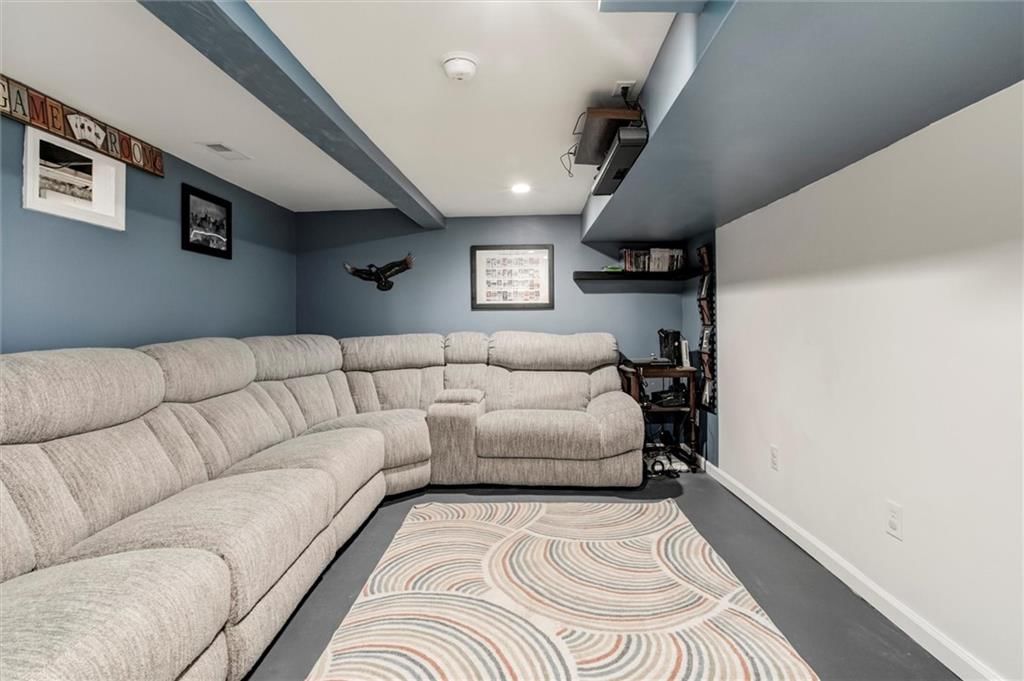 7931 Dixie CT N/A — photo 26