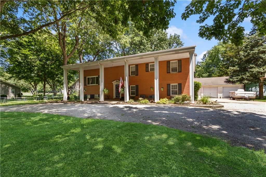 505 NW Watson Road — photo 2