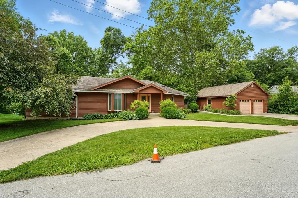 741 Goodlet Circle — photo 3