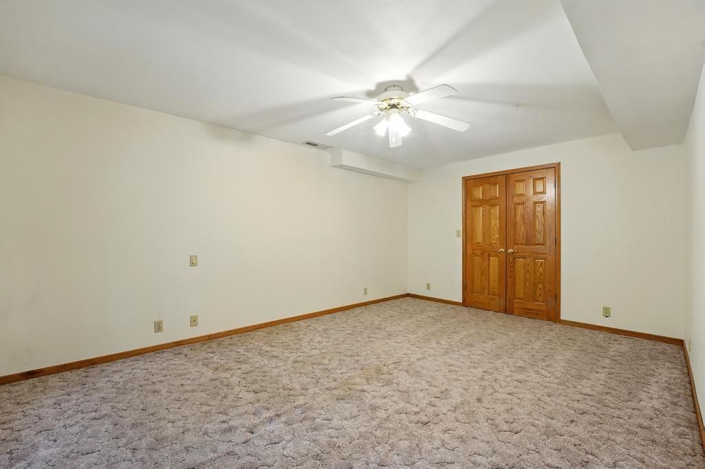741 Goodlet Circle — photo 27