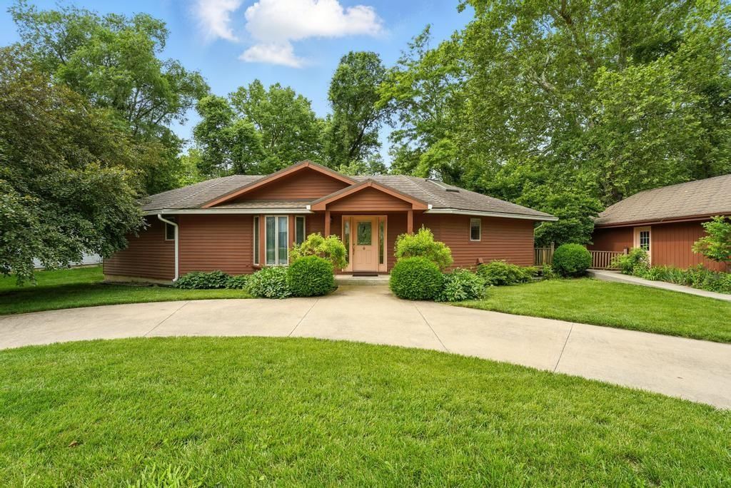 741 Goodlet Circle — photo 4