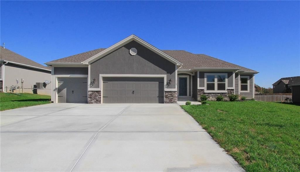3718 NE 90th Terrace, Kansas City, MO