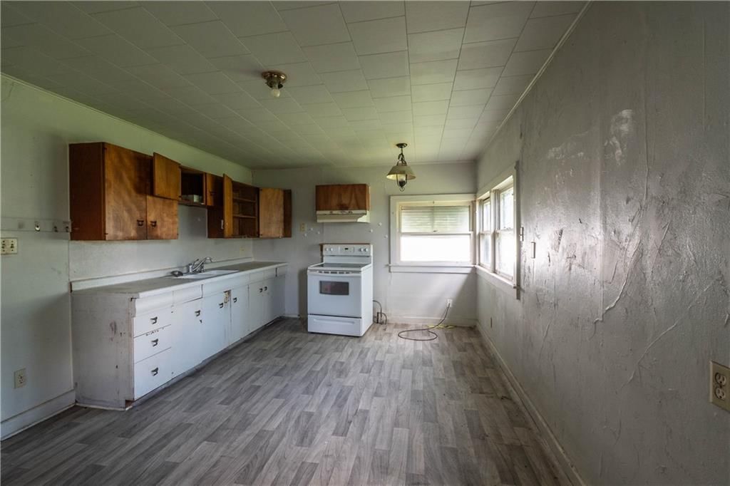 1015 Lincoln Street — photo 17