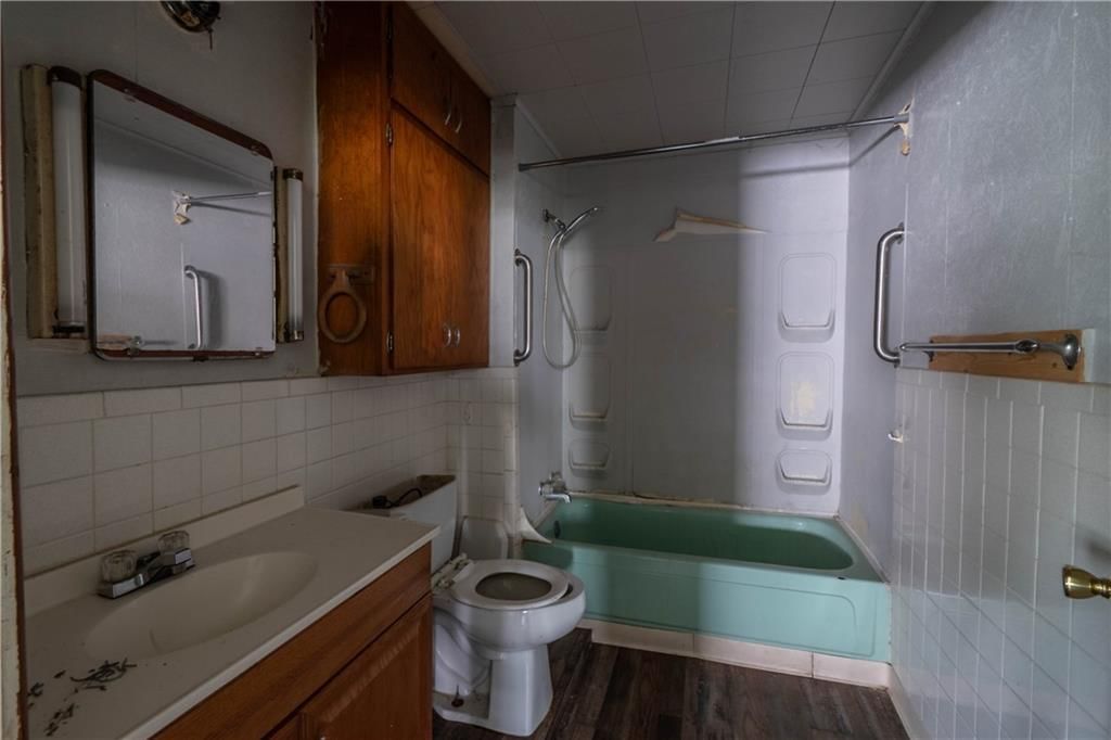 1015 Lincoln Street — photo 20