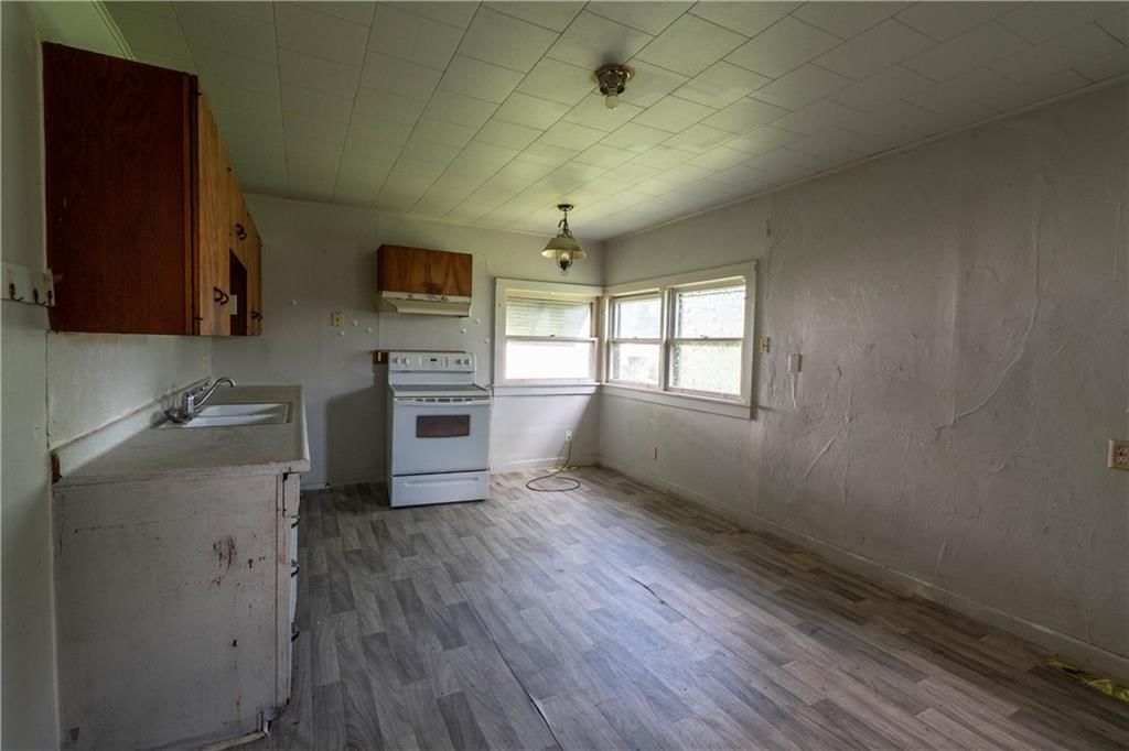 1015 Lincoln Street — photo 21