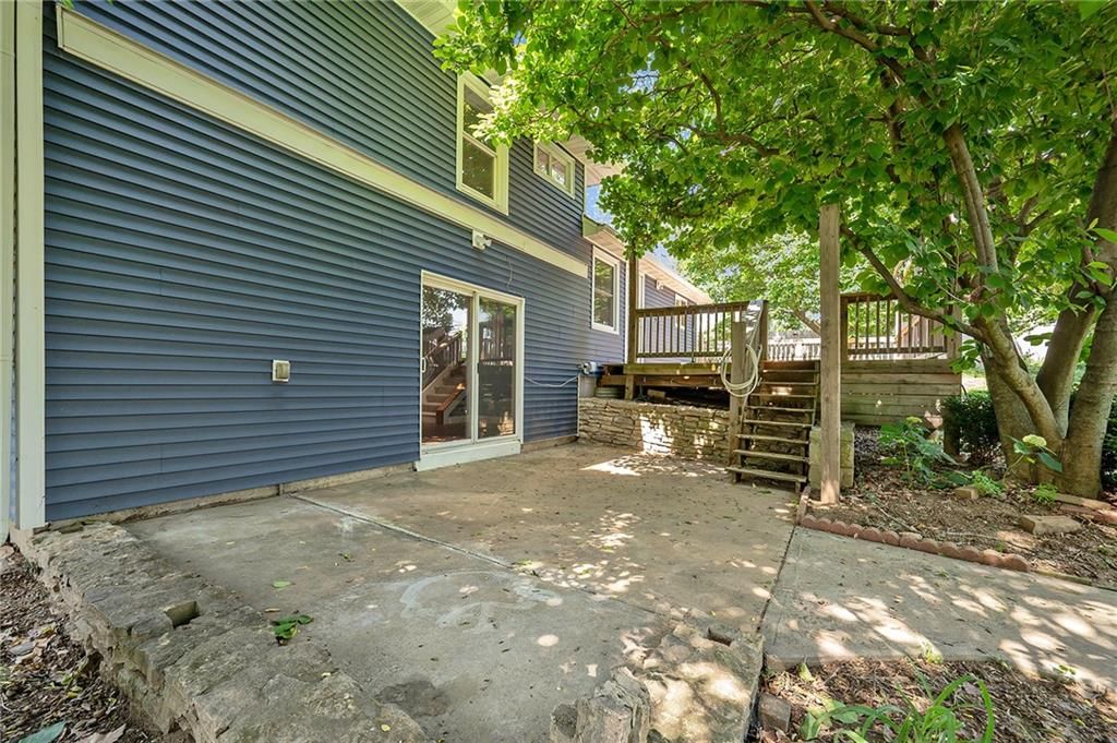 1600 NE 49th Terrace — photo 29