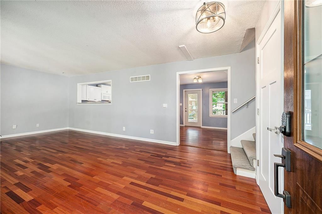 1600 NE 49th Terrace — photo 10