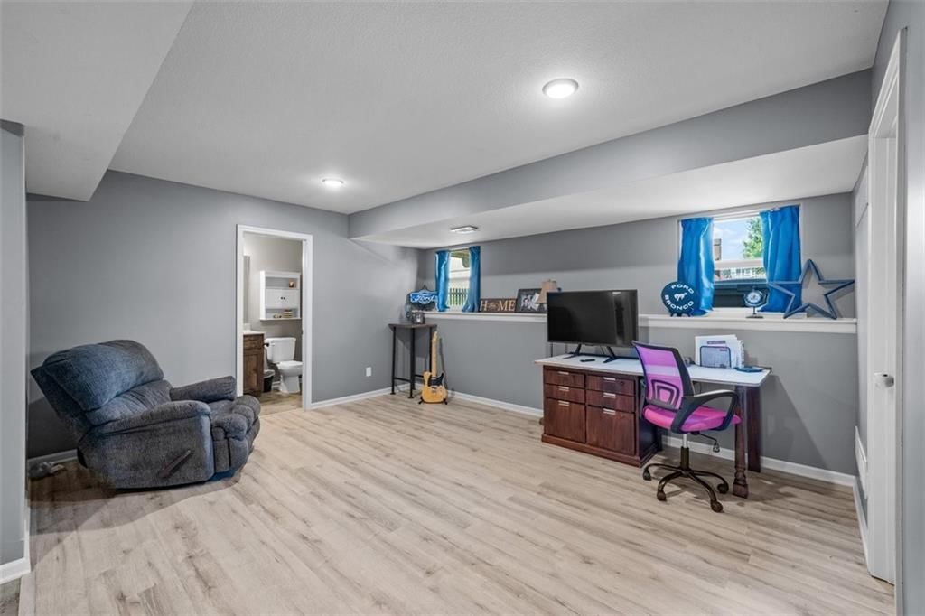 920 Doe Drive — photo 23