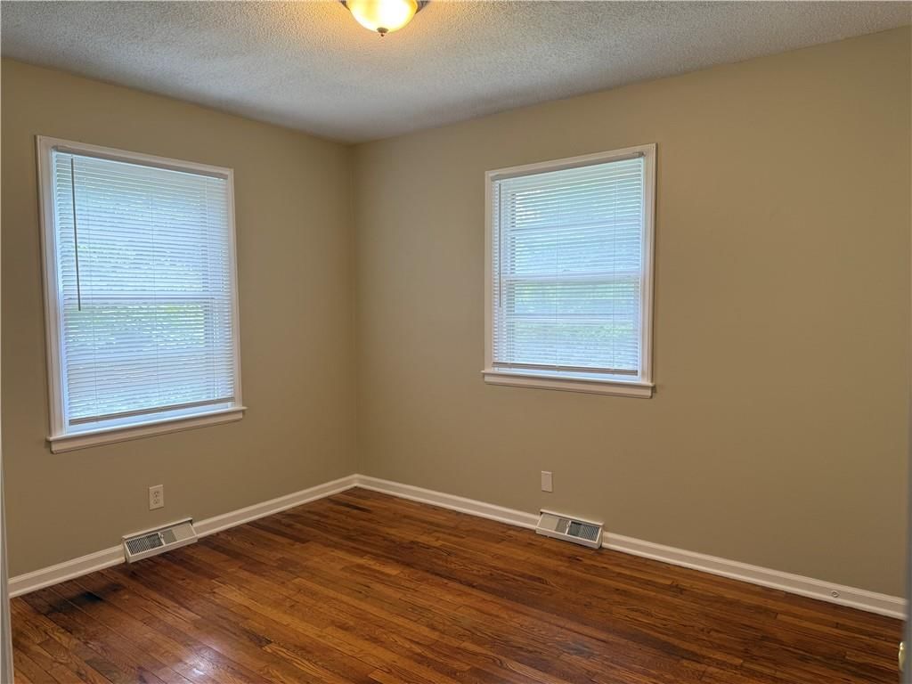 7935 E 100th Terrace — photo 14