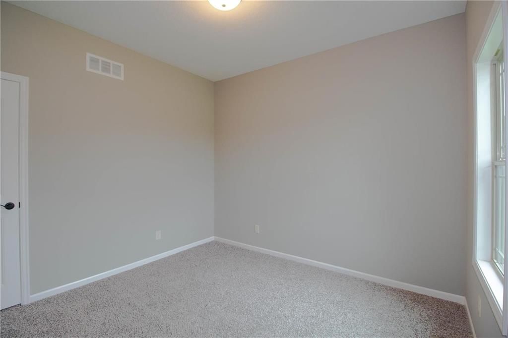 8911 N Monroe Avenue — photo 19