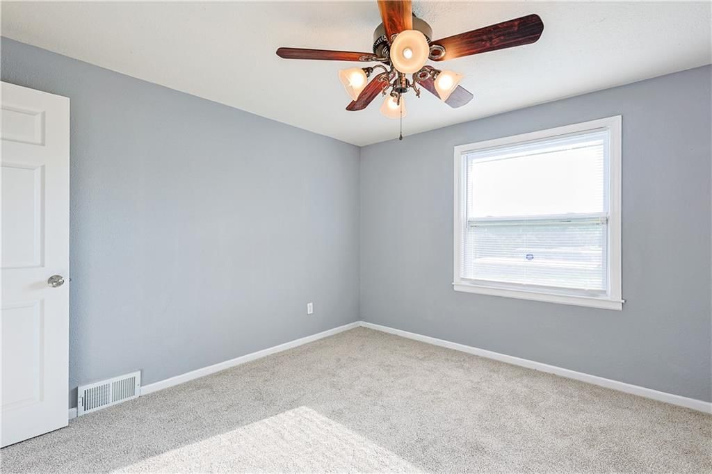 5305 St Joseph Avenue — photo 15