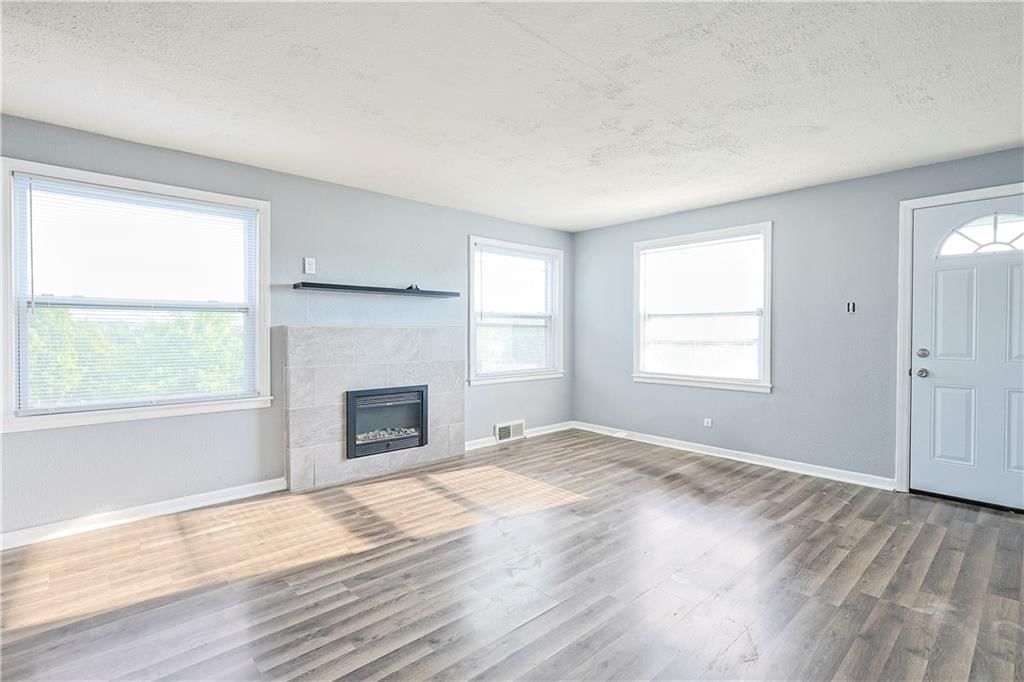 5305 St Joseph Avenue — photo 17