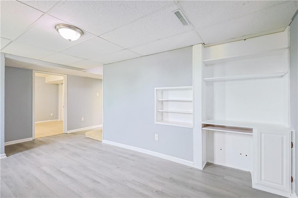 5305 St Joseph Avenue — photo 30