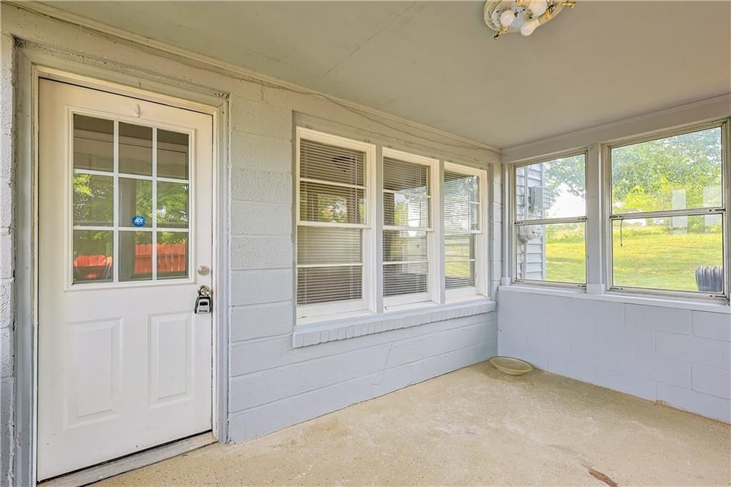 5305 St Joseph Avenue — photo 41