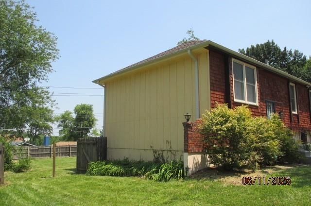 8804 E 110th Street — photo 3