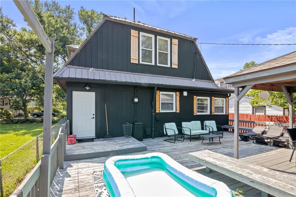 923 4th Avenue — photo 52