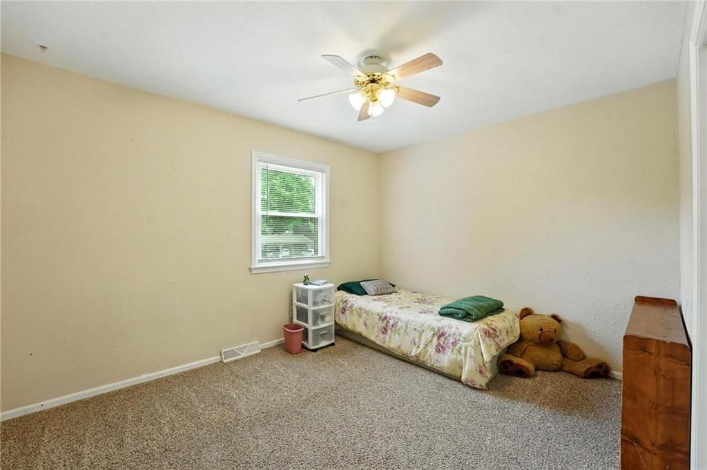 10200 England Drive — photo 13