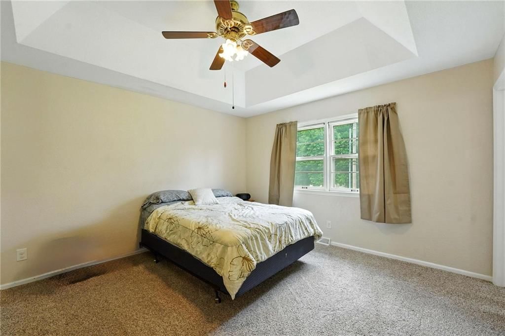 10200 England Drive — photo 17