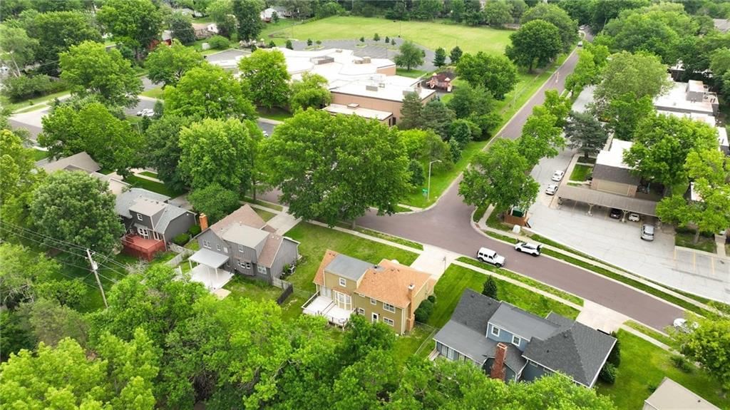 10200 England Drive — photo 32