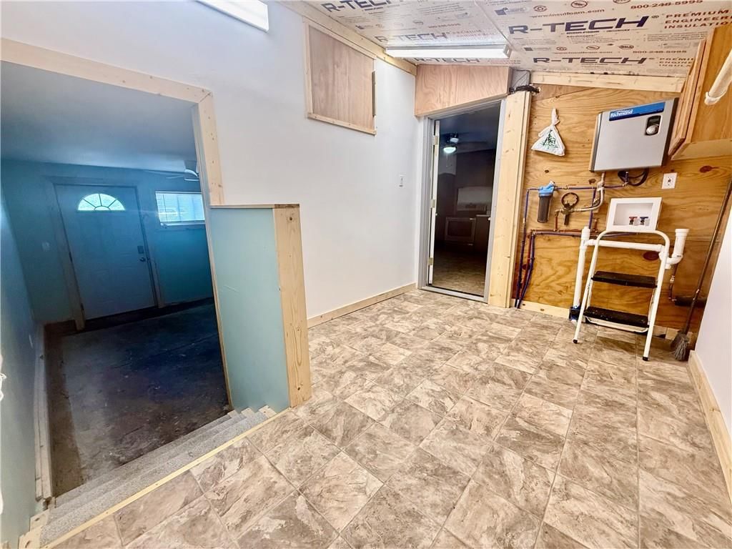 1207 Highway H Street — photo 20