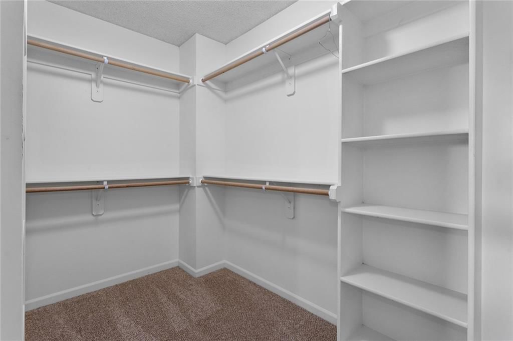 6017 Theden Street — photo 20