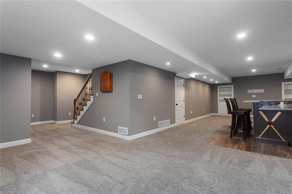 6017 Theden Street — photo 33