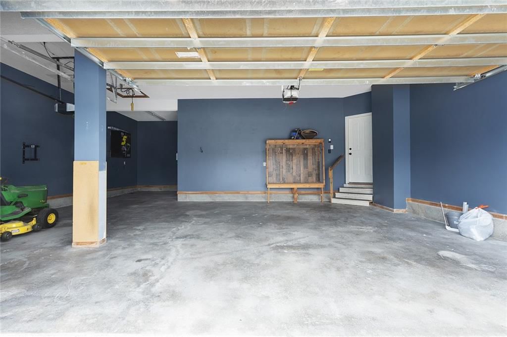 6017 Theden Street — photo 43