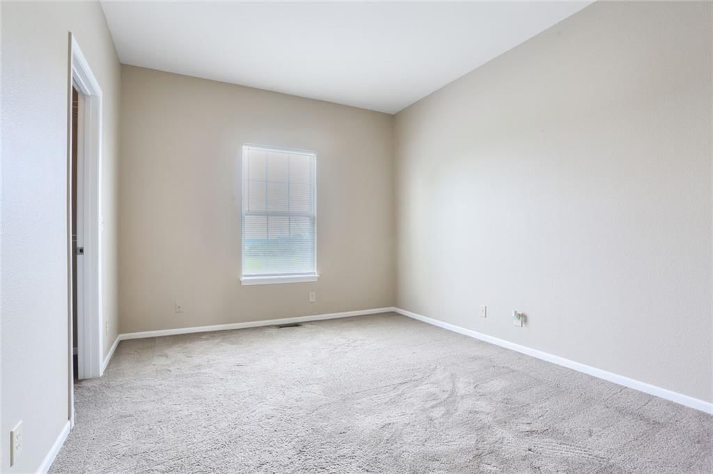 653 S WOODSON Lane — photo 12
