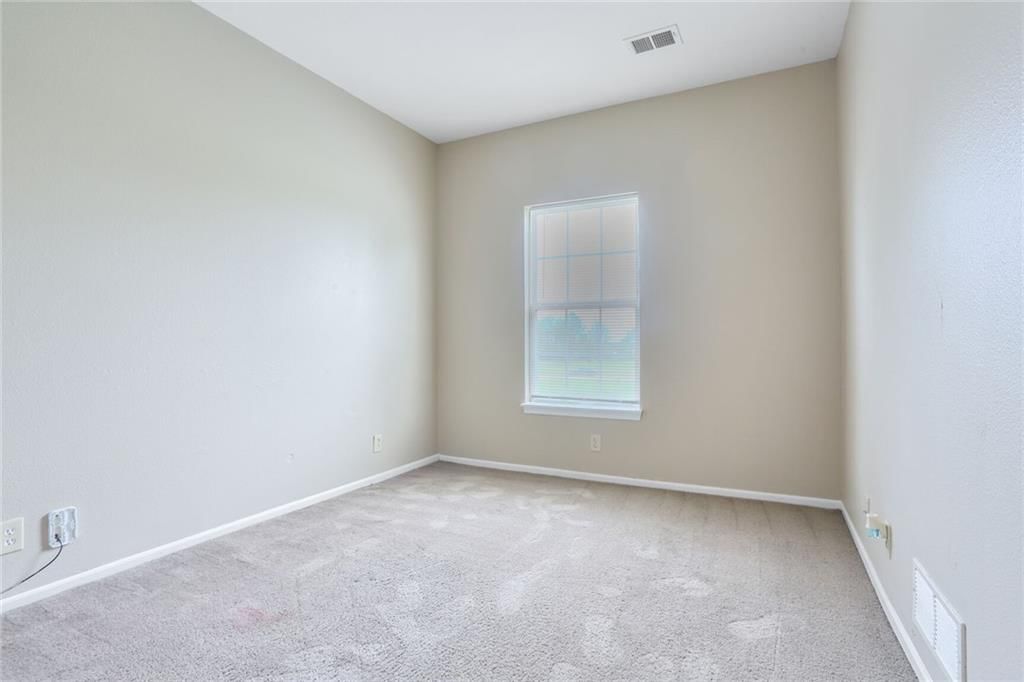 653 S WOODSON Lane — photo 16