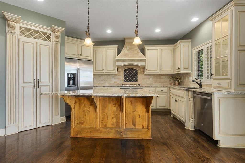 10610 N Garfield Avenue — photo 13