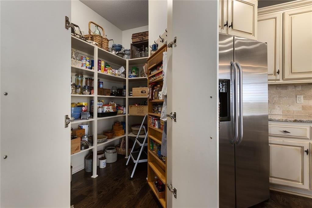 10610 N Garfield Avenue — photo 14