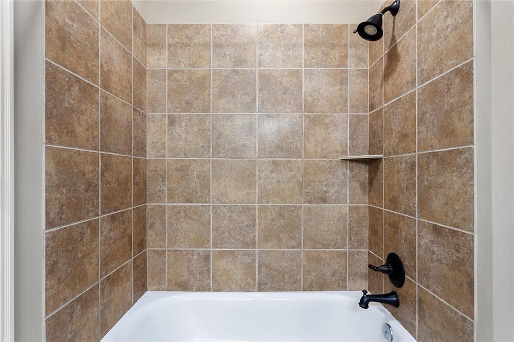 10610 N Garfield Avenue — photo 39